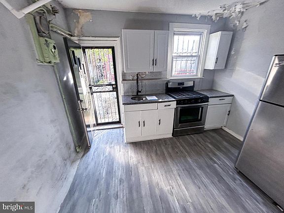 5th image of 1531 N Woodyear St