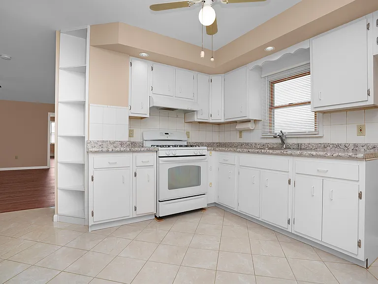 200 Culver Ave #3 — Photo 12