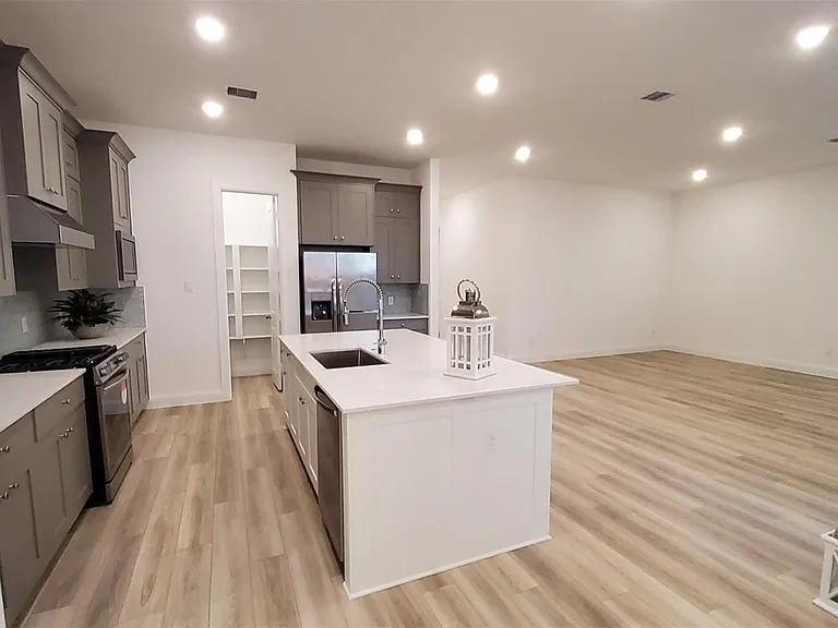 30607 Bahia Oak Bnd — Photo 15