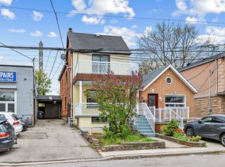 1157 Roselawn Ave, Toronto, ON M6B 1C5