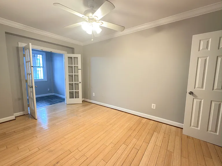 1246 Queen St NE #2 — Photo 23