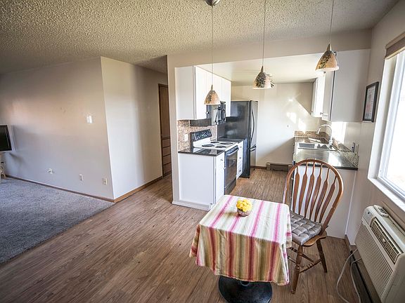 New laminate floors