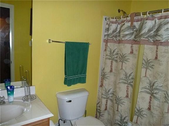 4th image of 19303 Cypress Peak Ln