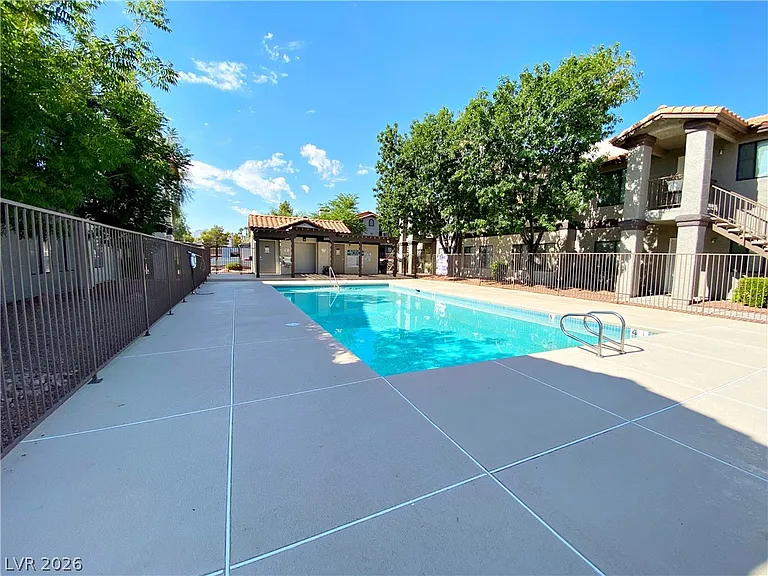 1575 W Warm Springs Rd #1024 — Photo 15