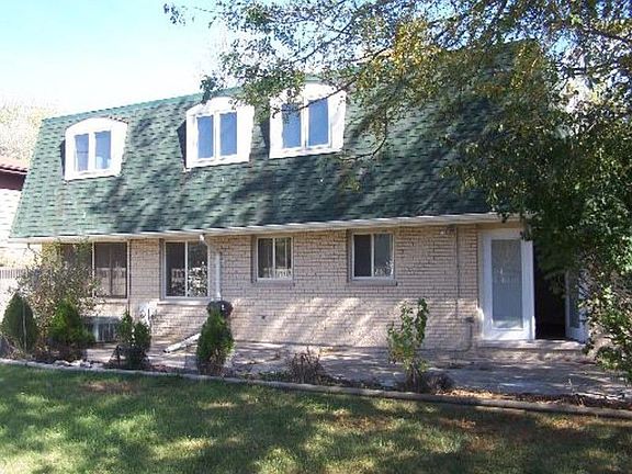 3rd image of 10454 S Interlochen Dr