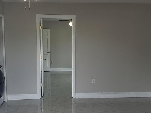 4th image of 5684 Sycamore Canyon Dr #1
