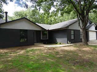 122 Tracye Dr, McLoud, OK 74851