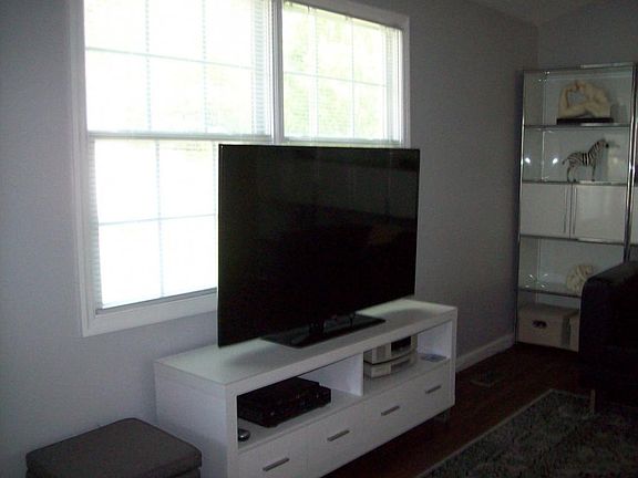 3rd image of 847 Cobblestone Pl #0