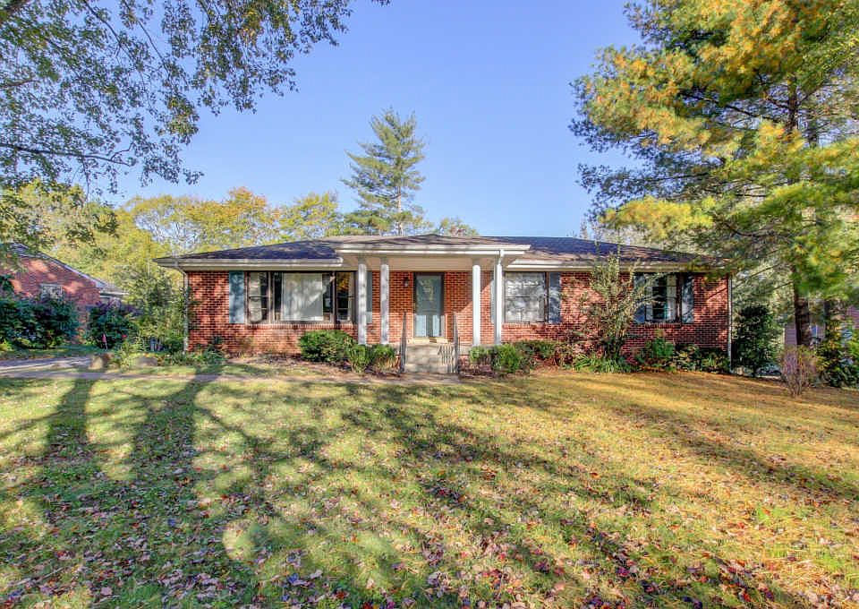 1st image of 19 Lacy Ln