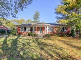 19 Lacy Ln, Clarksville, TN 37043