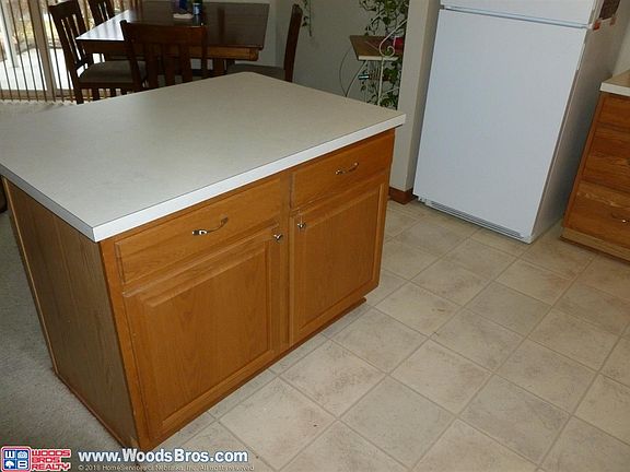 5th image of 564 Lakeside Dr #47
