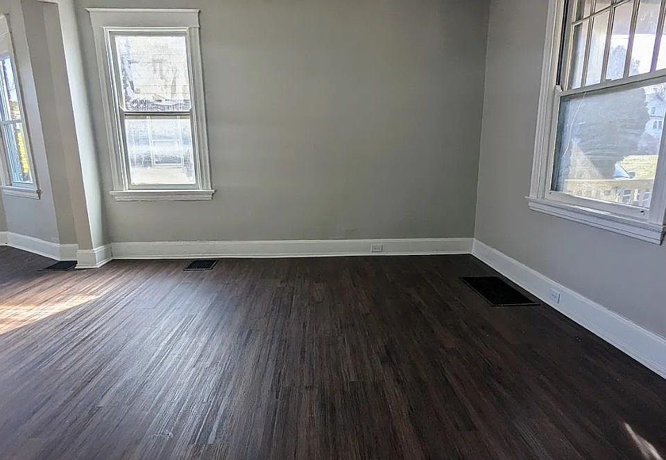 Unit Photo