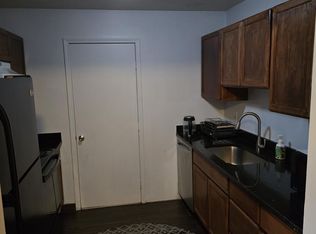24541 Ann Arbor Trl APT 201, Dearborn Heights, MI 48127