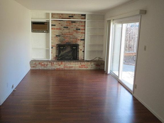 3rd image of 1243 Miller Ave