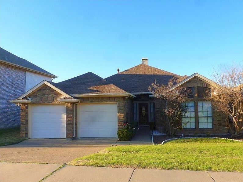 1st image of 1349 Barclay Dr