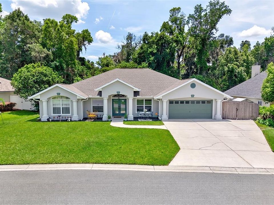 1st image of 2408 SE 23rd Pl