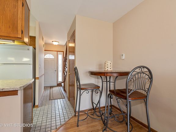4th image of 507 Nicole Dr #17C