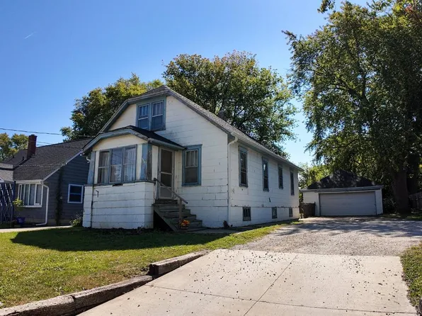 5627 60th STREET, Kenosha, WI 53144