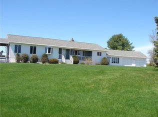 433 Libby Hill Rd, Palmyra, ME 04965