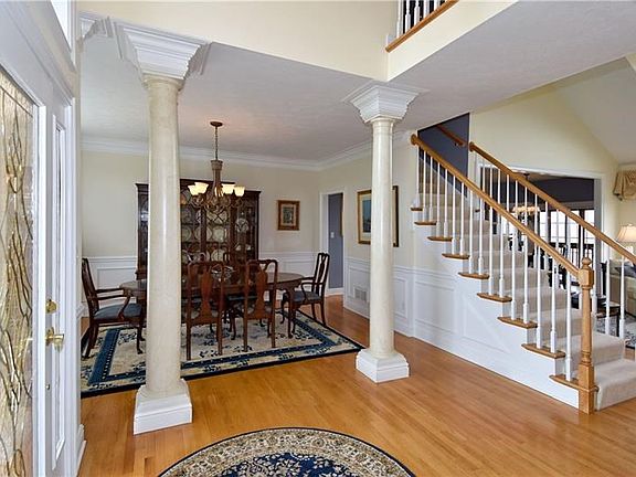 4th image of 4090 Breckenridge Dr