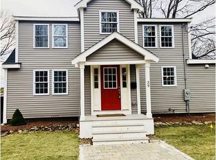 39 Riverbank Rd, Saugus, MA 01906