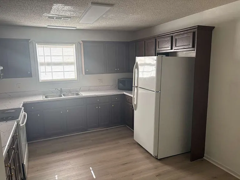 197 Martin Luther King Dr #A — Photo 5