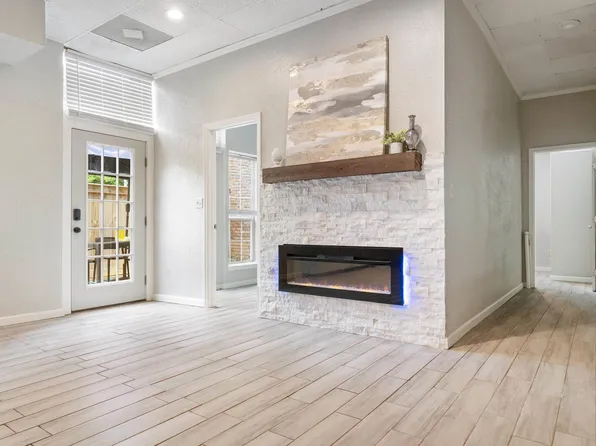 404 Patton Chapel Ln #404, Birmingham, AL 35226