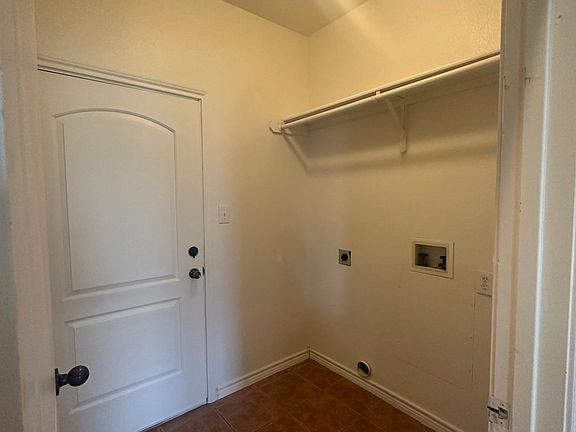 3rd image of 3101 Buckskin Ln #3101