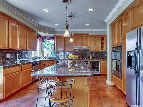 4th image of 2133 Tarbolton Cir
