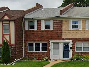 2nd image of 135 Briar Mills Dr