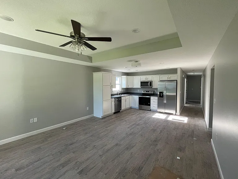 1615 Hill Valley Dr — Photo 9