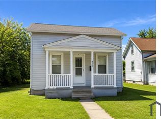601 N Winnebago Ave #1, Freeport, IL 61032