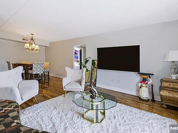 2nd image of 38 Moonachie Rd APT 315