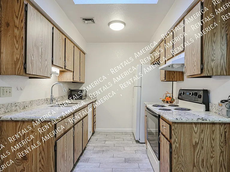 9020 W Highland Ave #107 — Photo 10