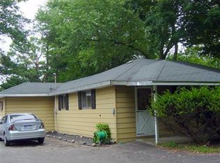 1712 S 3rd St, Niles, MI 49120