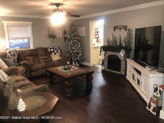 Image 2: 803A4EDA-6871-47BE-A11D-16199AA569D8