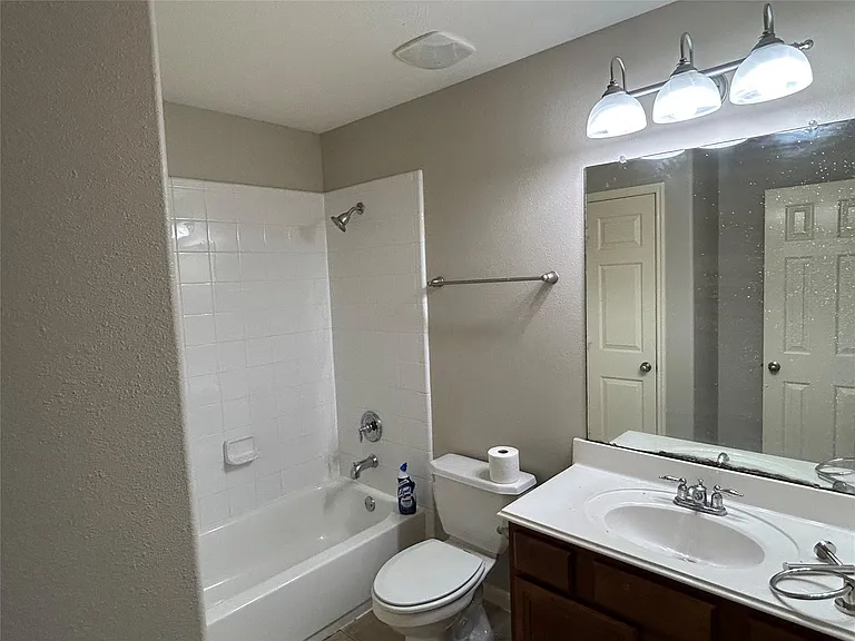 5410 Spring Oak Dr — Photo 20