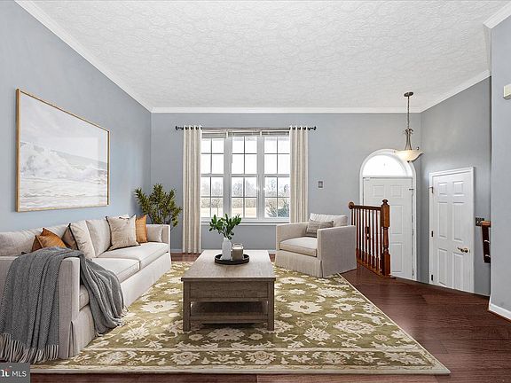 4th image of 1422 Roman Ridge Way