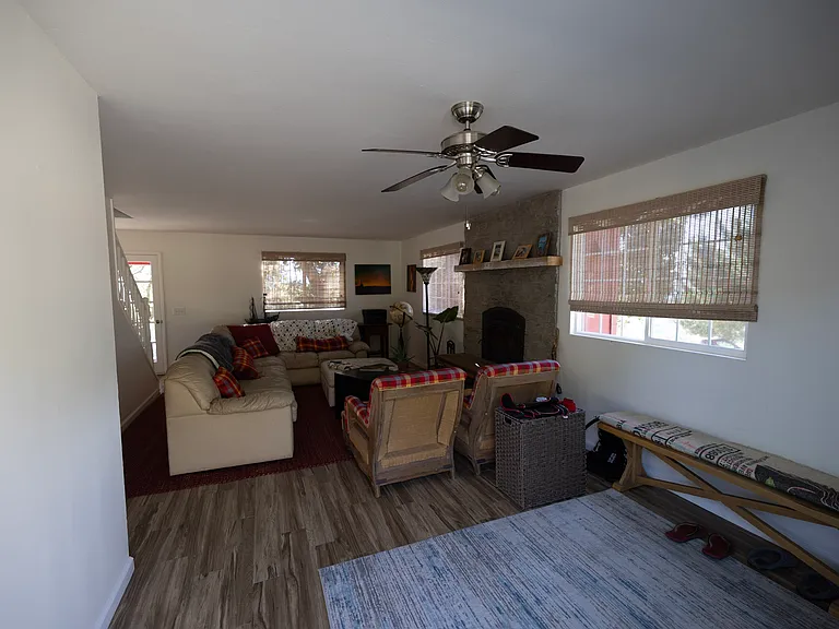 Oak Haven Ln — Photo 49