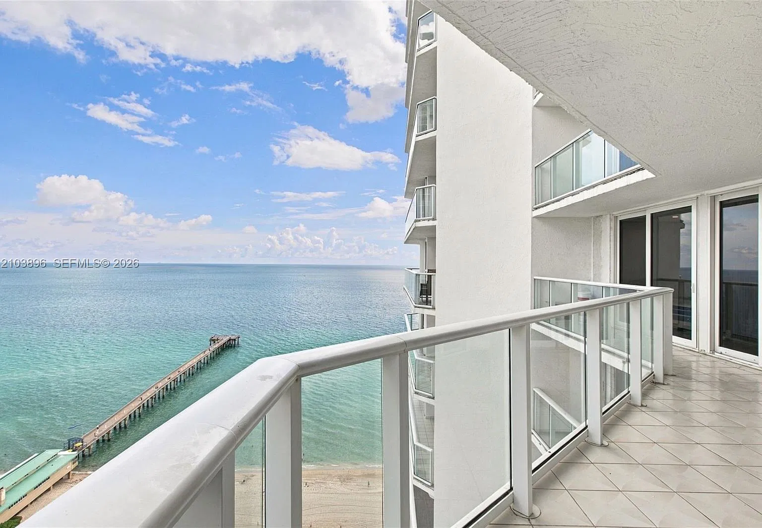 Oceania Iii Condo — Photo 1