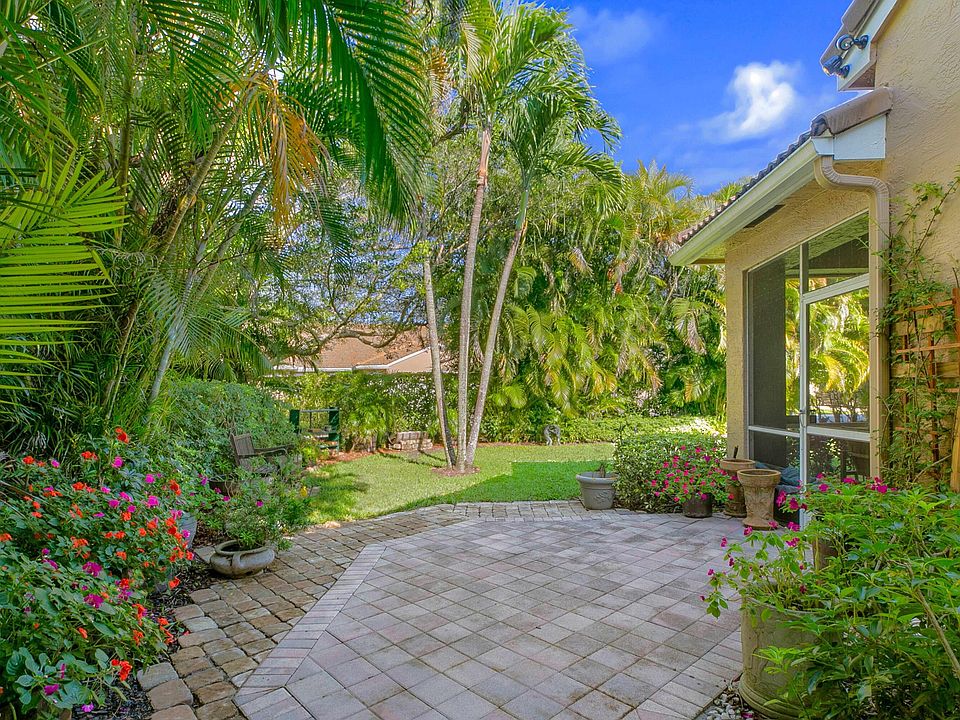1st image of 4667 Carlton Golf Dr
