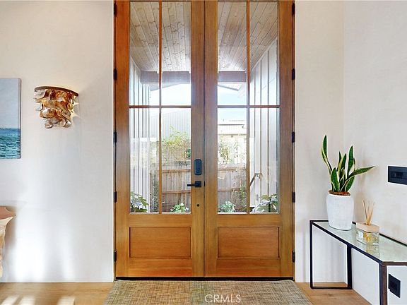 2nd image of 670 Santa Lucia Ave