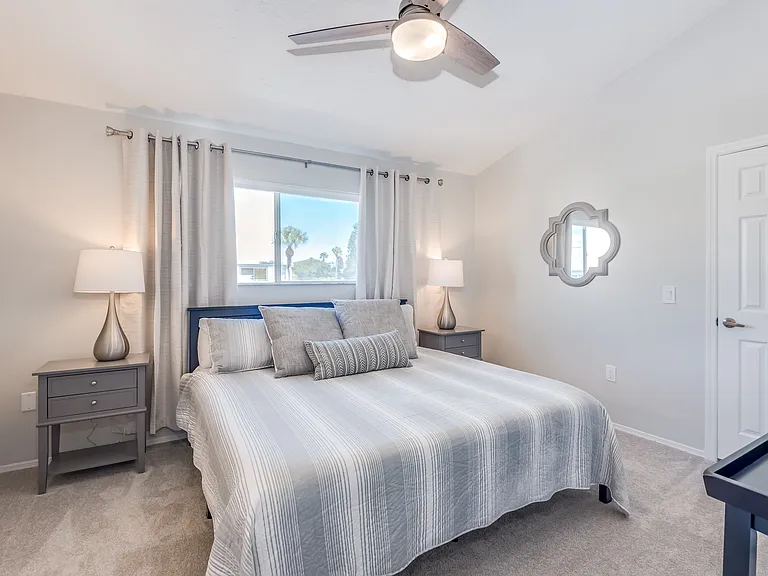 212 Seaport Blvd #212 — Photo 15