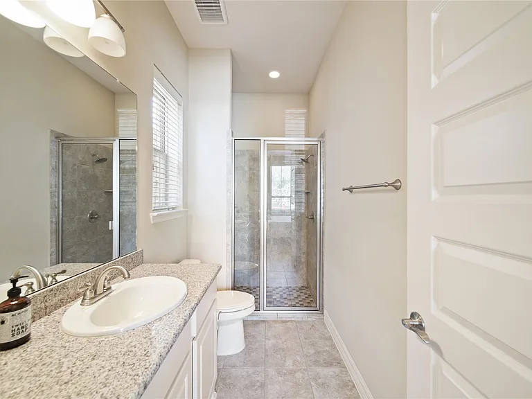 9510 Spring Rose Dr — Photo 27