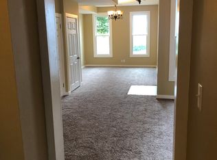 1174 University Ave, Dubuque, IA 52001