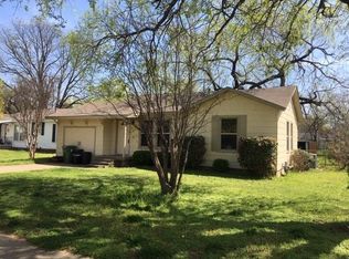 312 Harrison Ln, Hurst, TX 76053