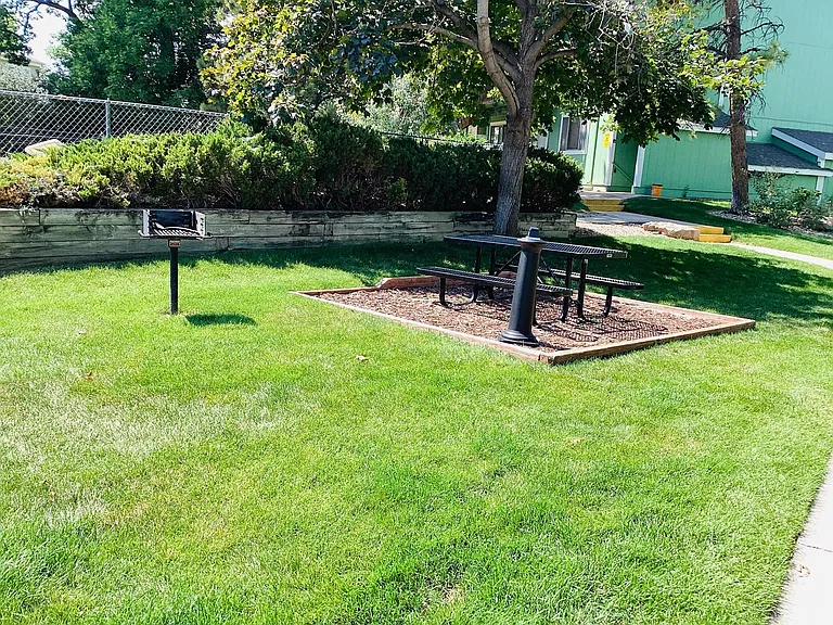 2897 Greenland Drive — Photo 11