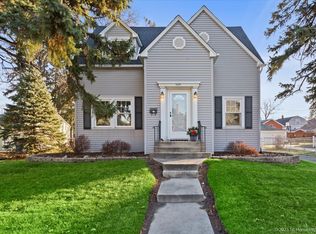 9419 S Clifton Park Ave, Evergreen Park, IL 60805