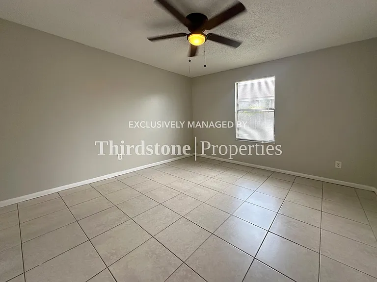 1324 Jefferson Ave #D — Photo 6