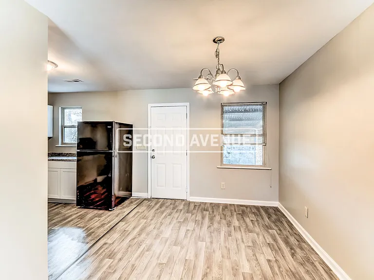 5403 Wesley Dr — Photo 3